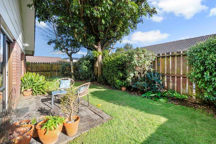 2/1 Campbell Place Papakura_3