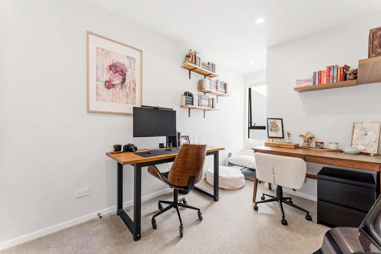 28 Hinonga Loop Silverdale_11