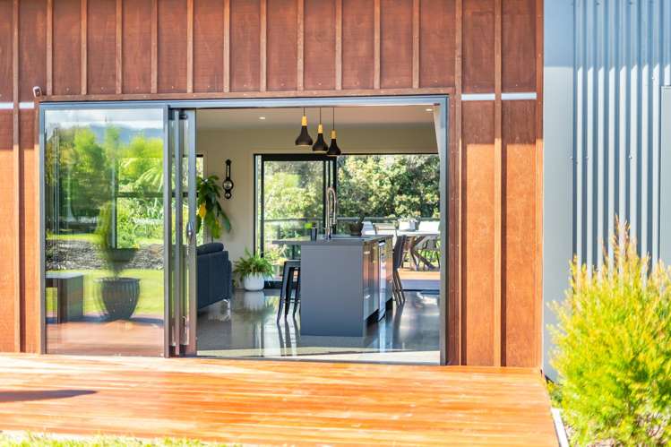 260 Fairview Drive Akatarawa_3