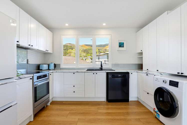 5F Church Street Akaroa_3