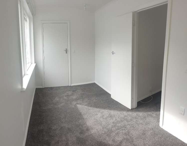 117 Shakespeare Road 10780_3