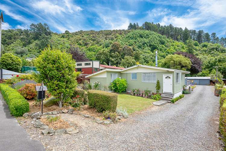 8 Lawrence Street Havelock_13