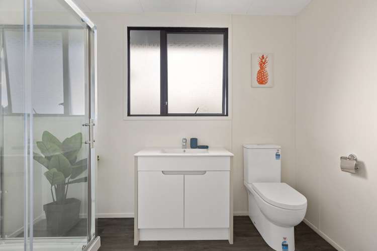 1/235 Glengarry Road Glen Eden_12