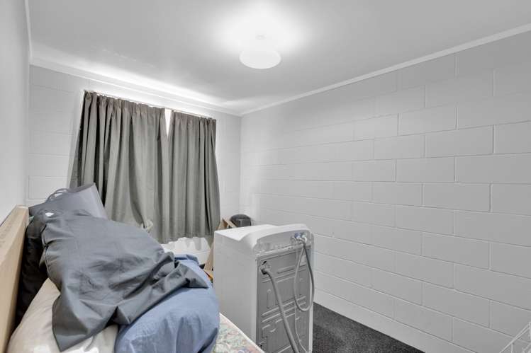 38A & 38B Anthony Crescent Bader_8