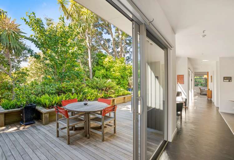 49 Tennis Court Road Raumati South_12