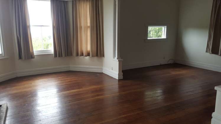 1/17 Pukerangi Crescent 1660_3