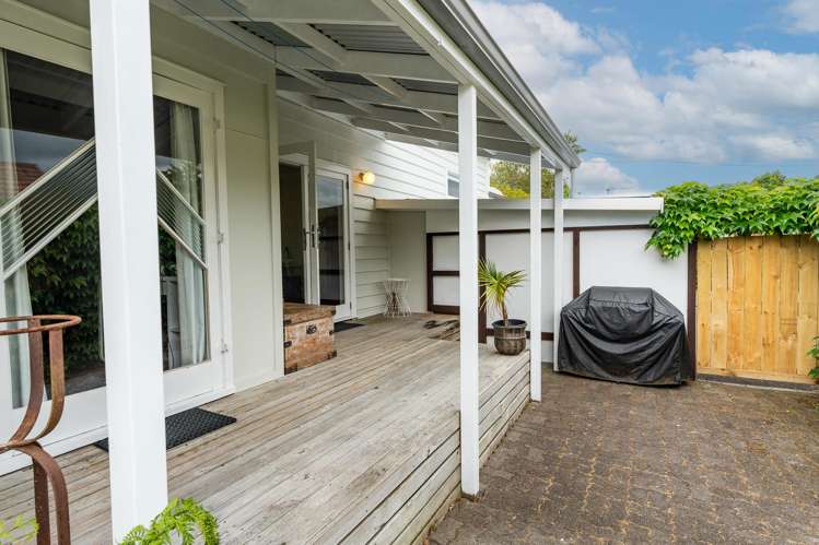 536 Grey Street Hamilton East_21