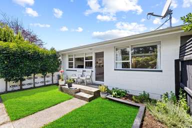3/82 Holly Road_1