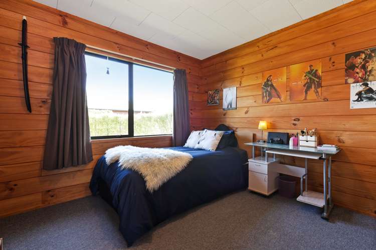 12a Dinton Street Russley_10