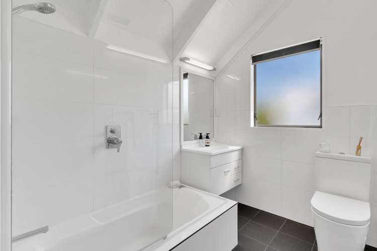 1/4 Ceramco Place Torbay_19