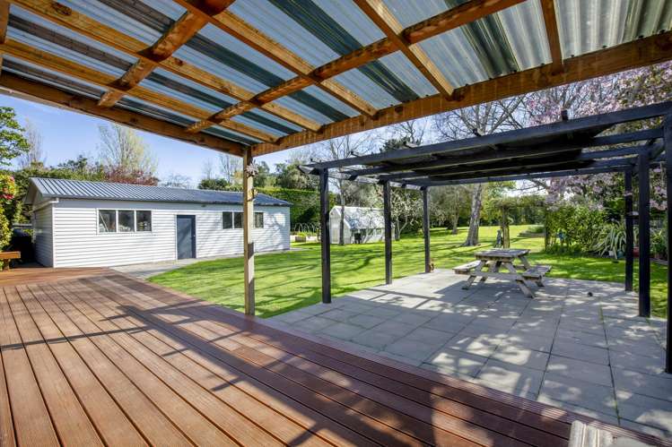 97 Gear Road Te Horo_12