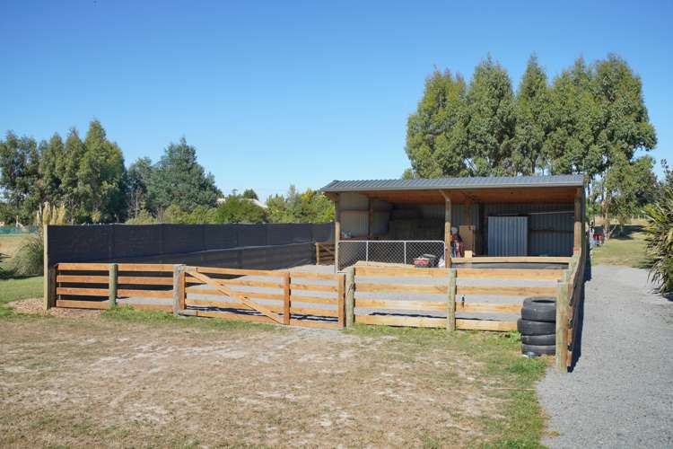 24 Leith Drive Loburn_17