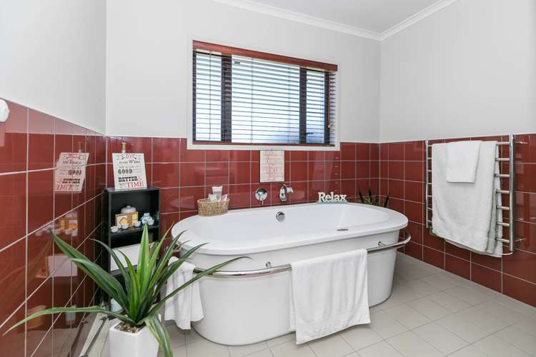 3 Ebony Court Rototuna North_15