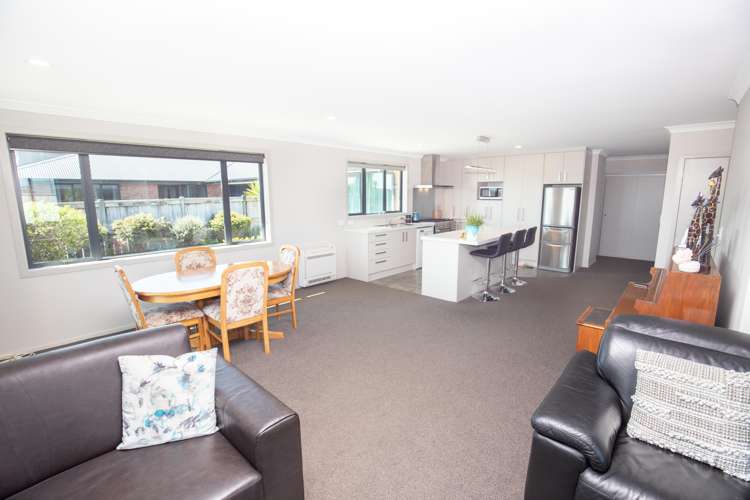 2 Karoro Place Karoro_5