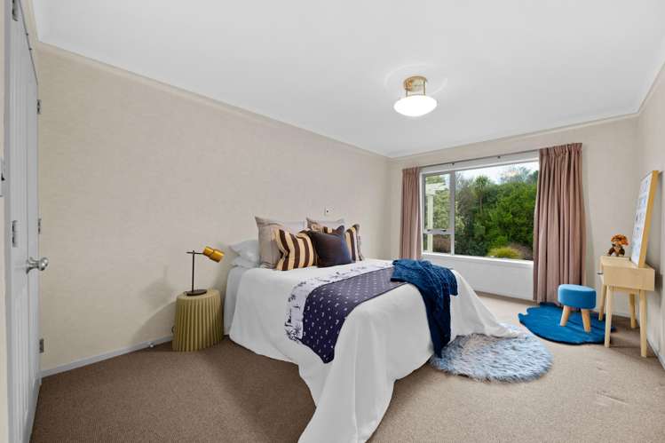 32 Cody Crescent Lansdowne_16