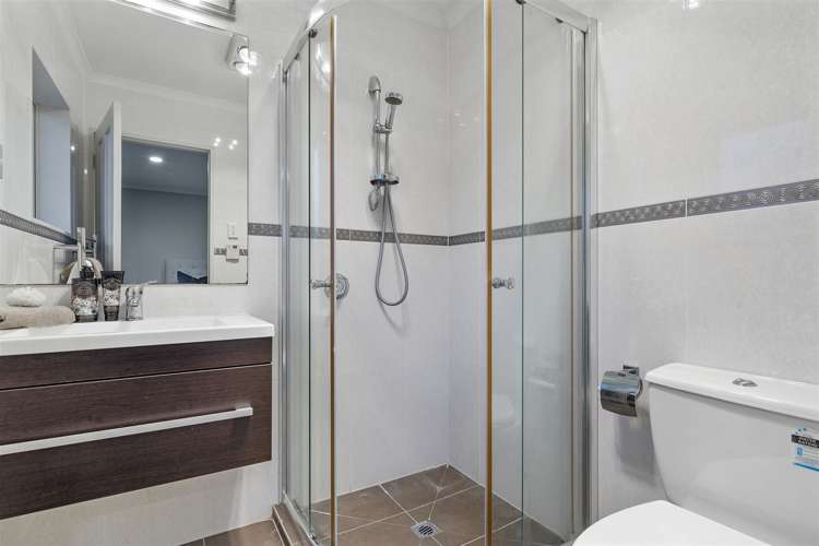 12 Lakeridge Close Northcross_20