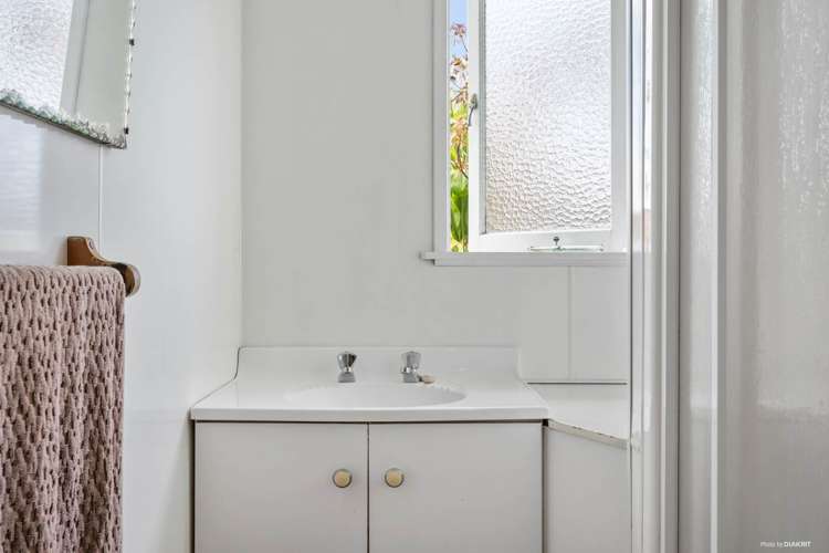 283 Great South Road Manurewa_9