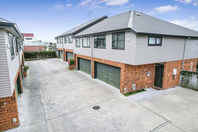 12c Kelvin Place Hamilton East_1