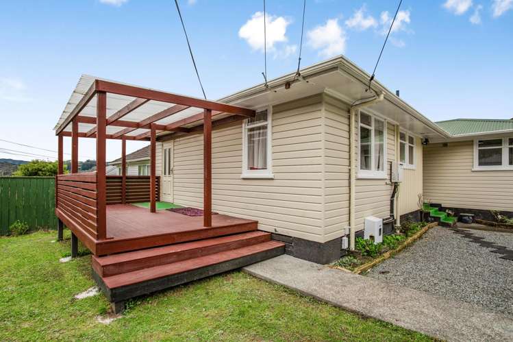 23 Kowhai Street Wainuiomata_13