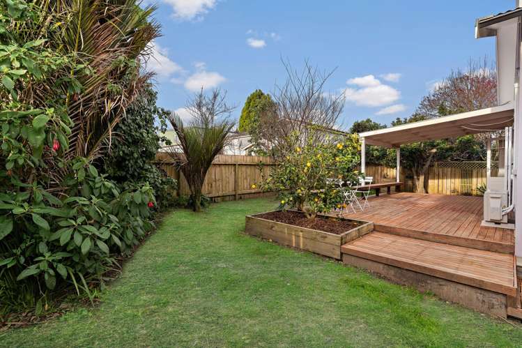 2/13 Alford Street Waterview_17