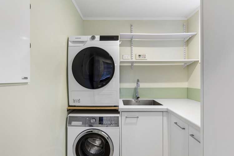 10 Hobby Avenue Birkdale_19