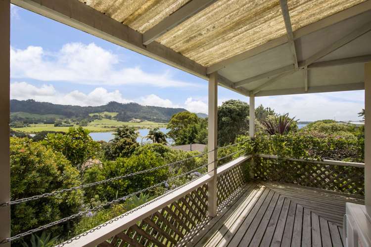 261 Tanners Point Road Katikati_16