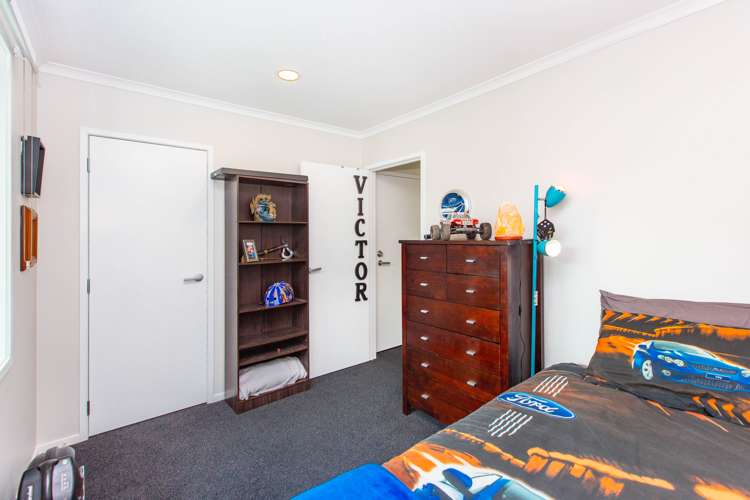 24 Kawariki Drive Baverstock_12