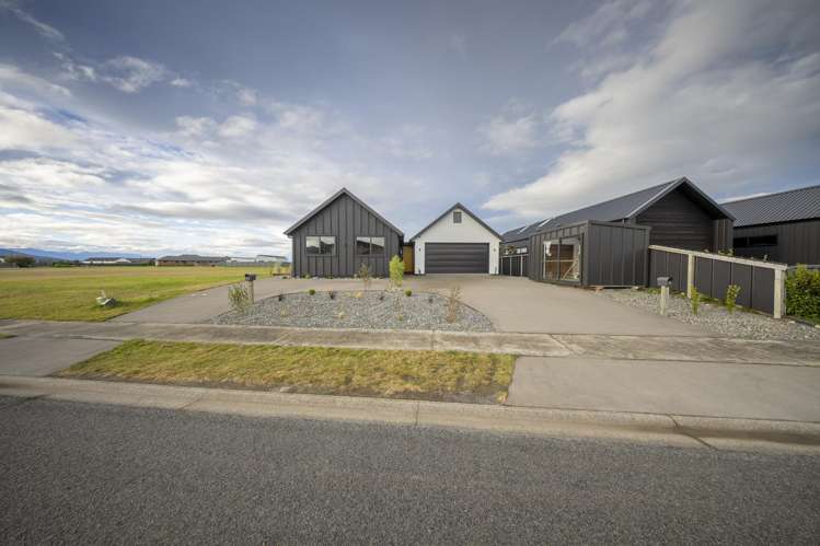 60 Takitimu Avenue Te Anau_43