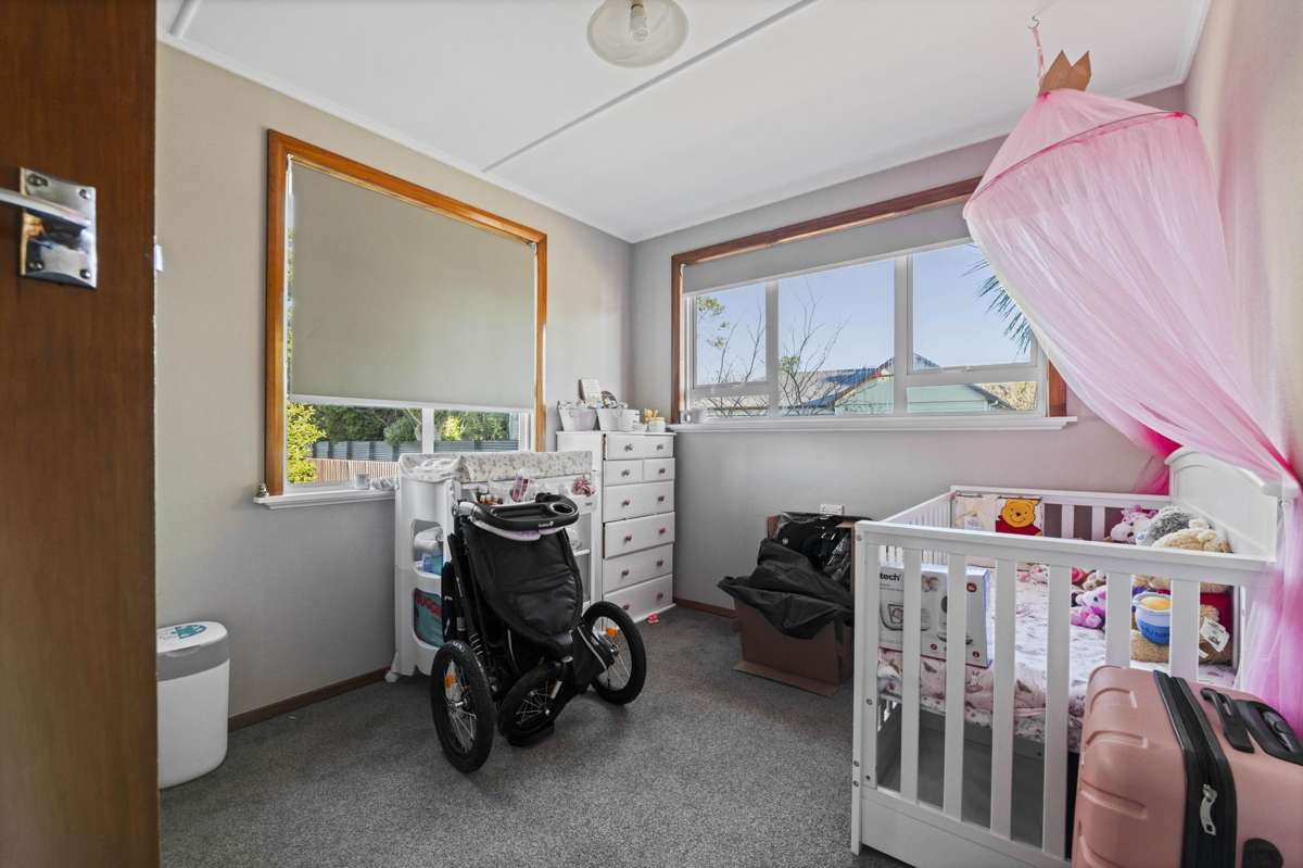 8 Douglas Street_5