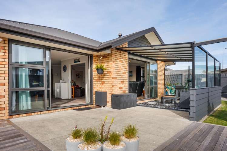 12 Lorenzo Place Kelvin Grove_12