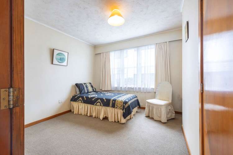 25 Margan Avenue New Lynn_19