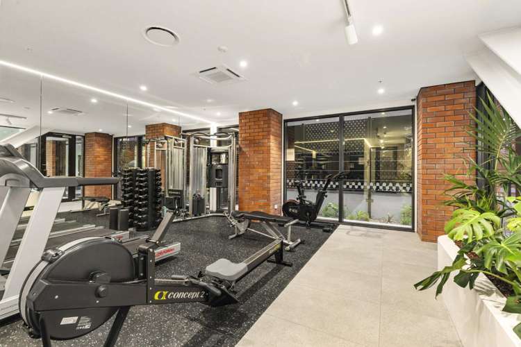 105/10 Alpha Street 2185_9