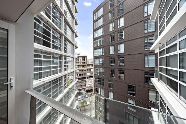 W803/160 Victoria Street Te Aro_1