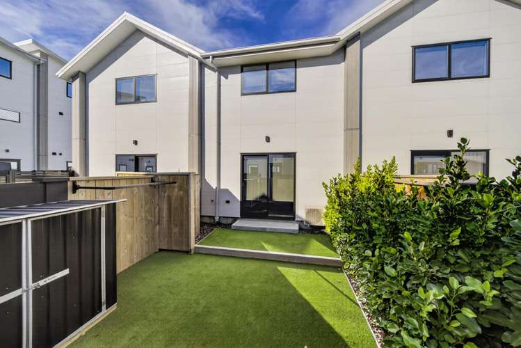 17/232 Marine Parade New Brighton_10