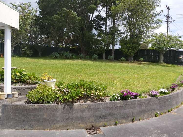 40 Waimumu Road Massey_11
