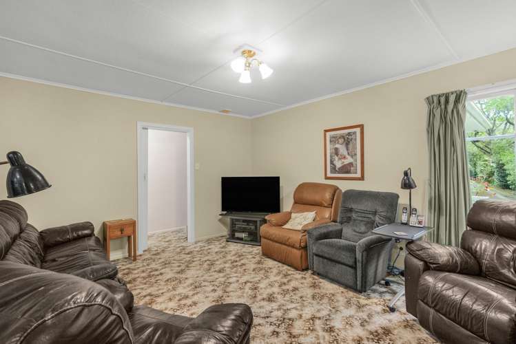 4 Karaka Street Otaki Beach_4