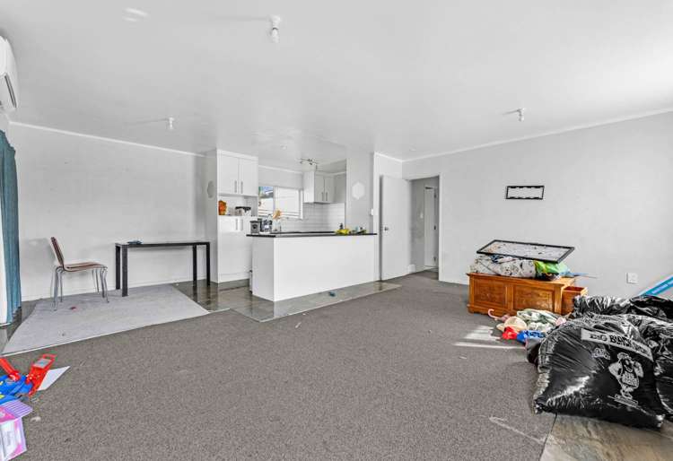 2/6 Trounson Avenue Clendon Park_2