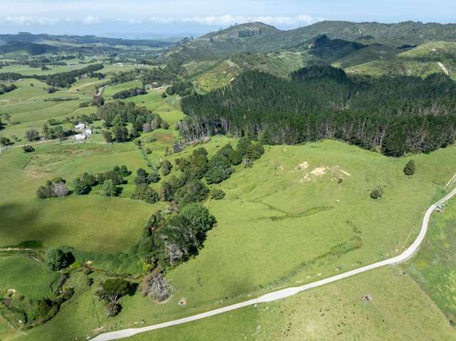 444 Komokoriki Hill Road Makarau_1