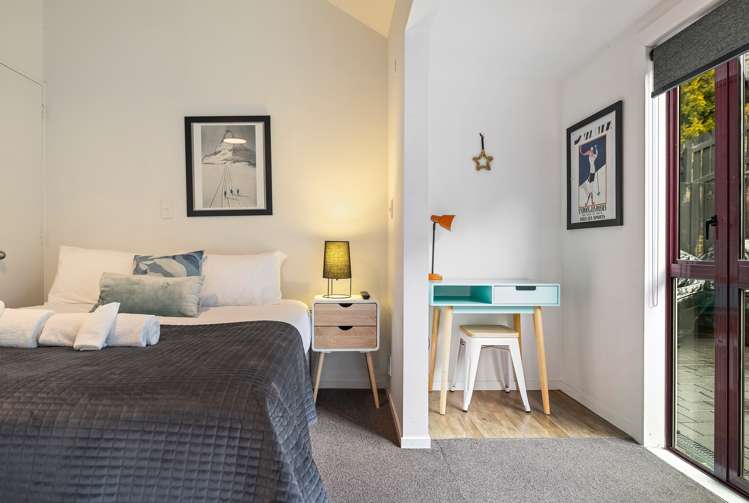 402 Frankton Road Queenstown_19