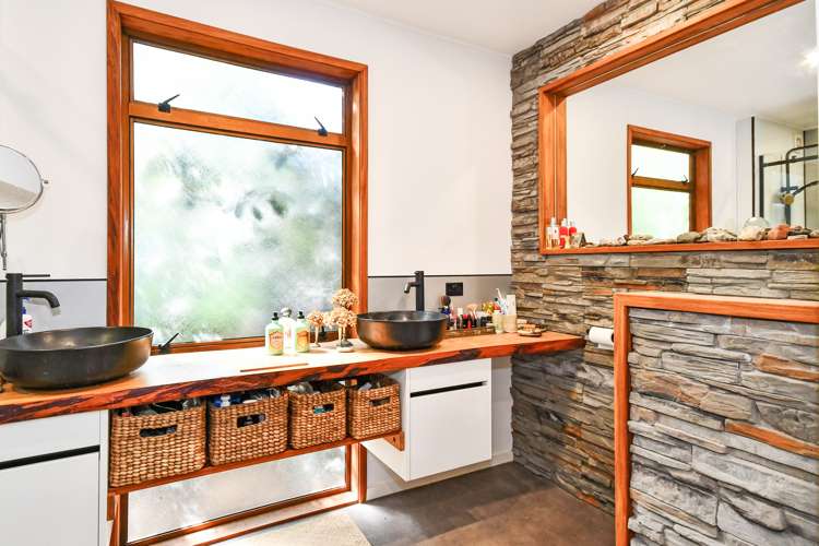 30 Scenic Drive Hillpark_11