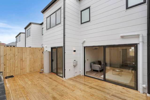 43 Friesian Drive Mangere_2