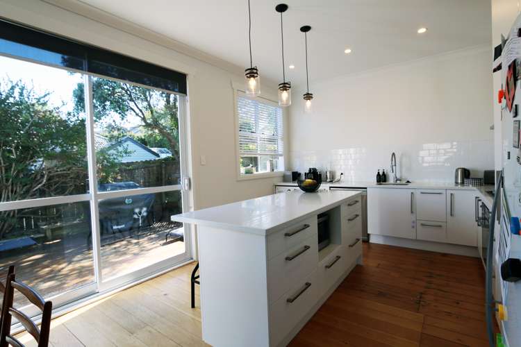 76 Cameron Street Onehunga_12