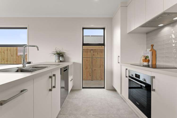 19b Cowell Crescent Pyes Pa_7