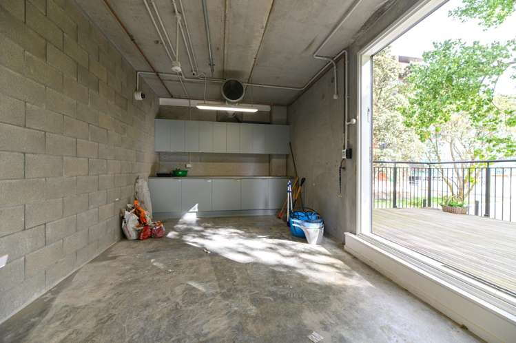105/1817A Great North Road Avondale_17