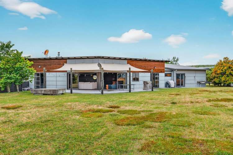16 Wai Matangi Place 2645_6