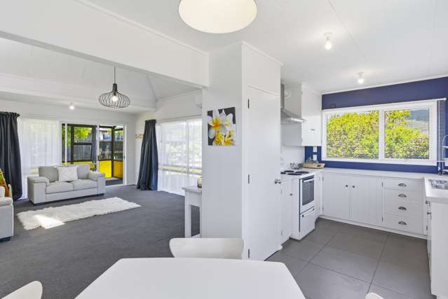 2 Cypress Grove Paraparaumu_2