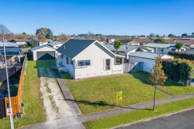 50 Odlin Crescent Nawton_2