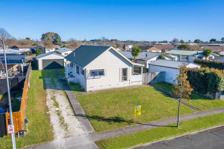 50 Odlin Crescent_2