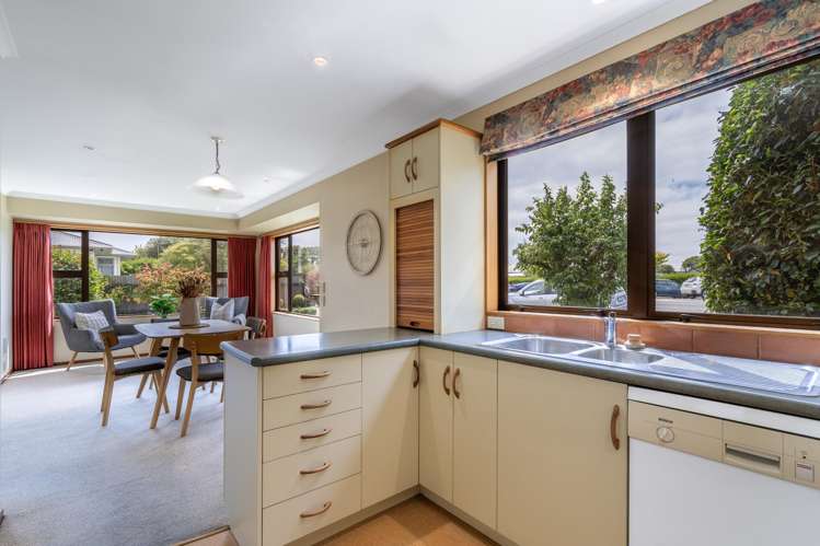 74 Windsor Street Windsor_5