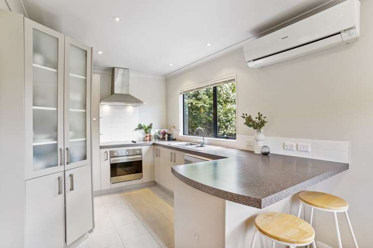 49a Flaxdale Street Birkdale_7